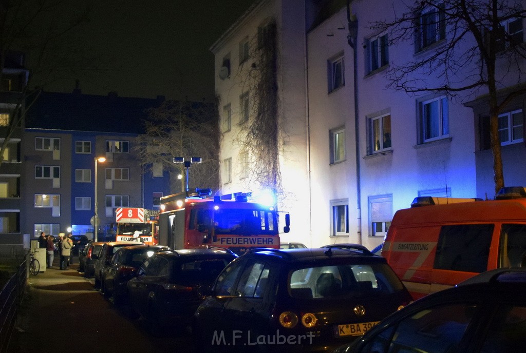 Feuer 2 Y Koeln Vingst Hinter dem Hessgarten P01.JPG - Miklos Laubert